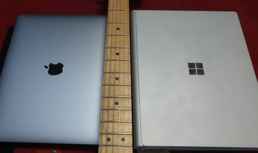 Mac vs PC: Which Laptop On Stage?