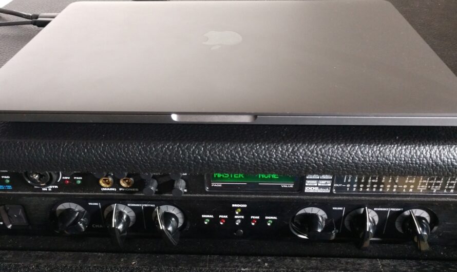 Computer On Stage: How To Run a MacBook in Clamshell Mode